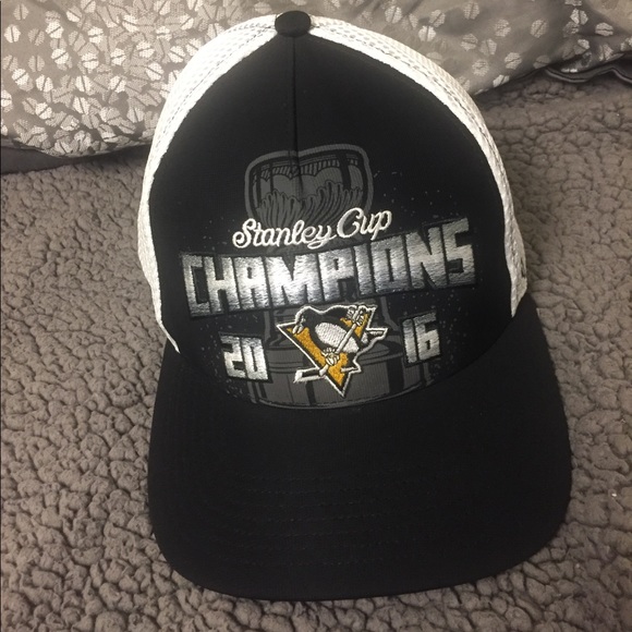 pittsburgh penguins stanley cup hat